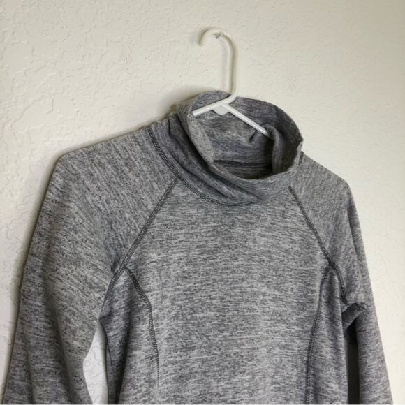 Kuhl gray turtleneck cowl neck knit top size Extra Small - Picture 2 of 16